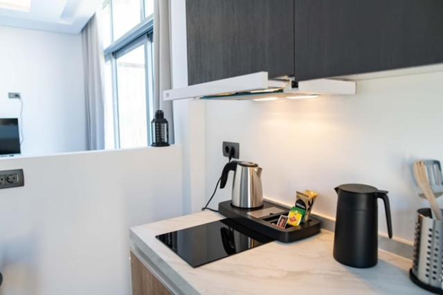 Beach Front Apartments 2-3-4 Elaionas  ภายนอก รูปภาพ