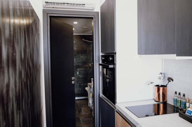 Beach Front Apartments 2-3-4 Elaionas  ภายนอก รูปภาพ